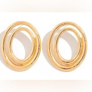 Gold Oval Earrings